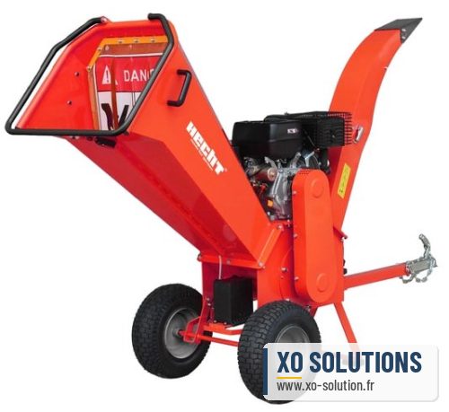 Broyeur de végétaux 420cm3 grand débit à goulotte haute, tractable avec démarrage électrique