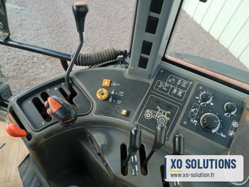 New Holland M100 1999 12500h Occasion - photo 8